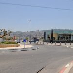 iSTERN מבית וקסמן גוברין - משרדי מכירה ותצוגה לקסוס